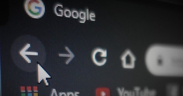 Từ ng&agrave;y 15/6 Google &aacute;p dụng &aacute;n phạt nặng với h&agrave;nh vi &ldquo;chiếm quyền n&uacute;t quay lại&rdquo;  - Ảnh 1.