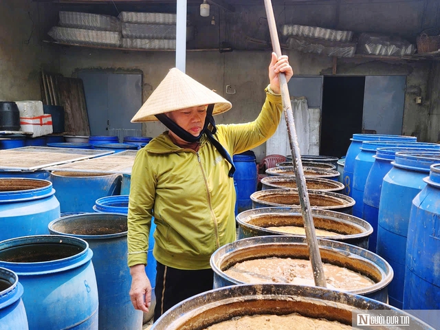 Hợp t&aacute;c x&atilde; đạt OCOP v&agrave; &ldquo;b&agrave; đỡ&rdquo; cho h&agrave;ng trăm tấn hải sản vươn ra thị trường - Ảnh 6.