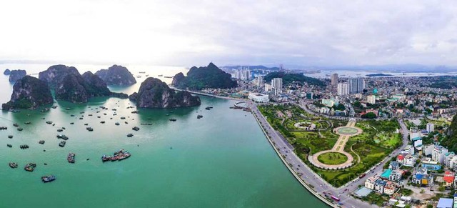 Quảng Ninh: Tập trung th&aacute;o gỡ kh&oacute; khăn cho doanh nghiệp, quyết t&acirc;m lọt top c&aacute;c địa phương 100.000 tỷ- Ảnh 1.