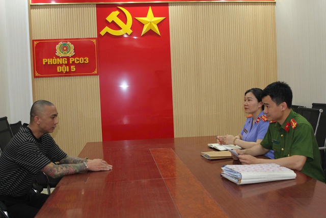 Thủ đoạn của kẻ b&aacute;n h&agrave;ng ng&agrave;n lọ thuốc giả với d&ograve;ng quảng c&aacute;o&ldquo;100% khỏi hen suyễn&rdquo; - Ảnh 1.