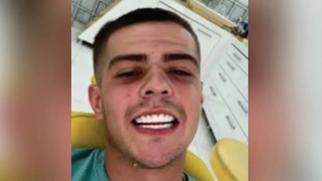 Gửi ảnh "khoe h&agrave;m răng mới" cho bạn, kẻ bu&ocirc;n ma t&uacute;y bị bắt- Ảnh 1.