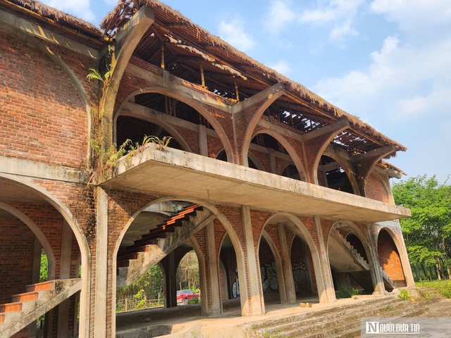 Nhiều dự &aacute;n dang dở tại trung t&acirc;m du lịch Phong Nha- Ảnh 4.