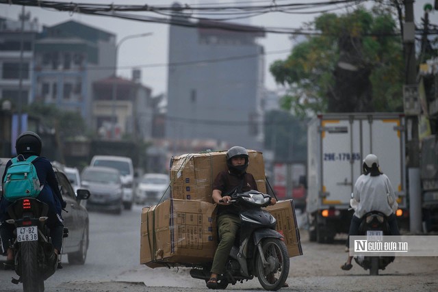 H&agrave; Nội: Người d&acirc;n ng&aacute;n ngẩm sống chung với bụi bẩn, &ocirc; nhiễm- Ảnh 8.