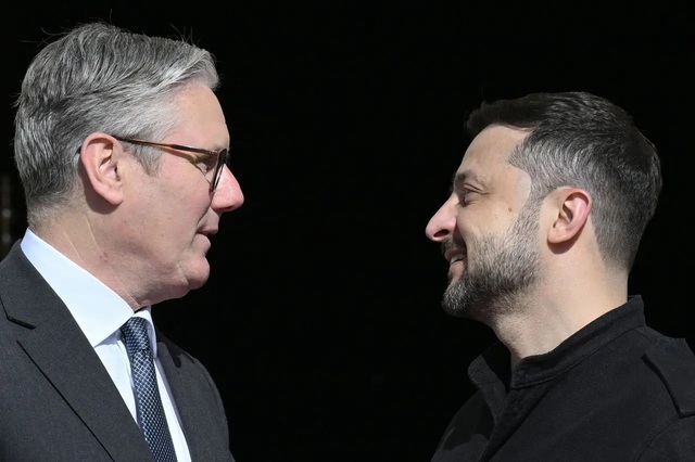 Anh "bơm" 120.000 UAV: V&aacute;n cược mới c&oacute; đảo chiều chiến sự Ukraine? - Ảnh 1.