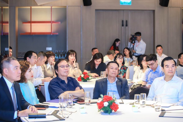 Luật B&aacute;o ch&iacute; (sửa đổi): C&acirc;n bằng giữa định hướng ch&iacute;nh trị v&agrave; đổi mới s&aacute;ng tạo - Ảnh 2.