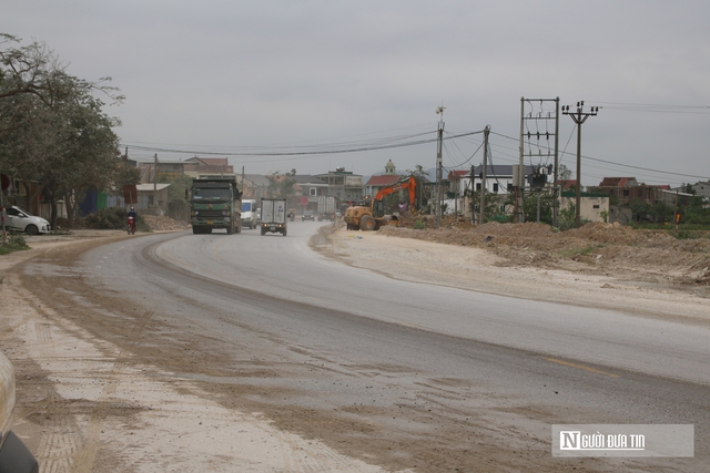 Th&aacute;o gỡ vướng mắc, đẩy nhanh tiến độ c&aacute;c c&ocirc;ng tr&igrave;nh giao th&ocirc;ng trọng điểm- Ảnh 1.