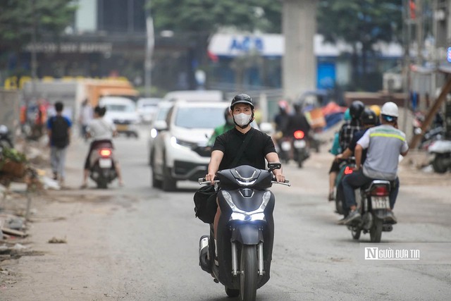 H&agrave; Nội: &Igrave; ạch thi c&ocirc;ng, đường Nguyễn Tu&acirc;n tiếp tục lỡ hẹn?- Ảnh 11.