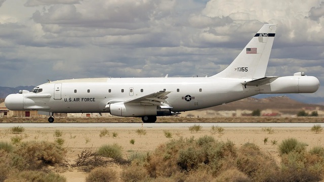 M&aacute;y bay b&iacute; ẩn nhất thế giới của Mỹ bất ngờ xuất hiện - Ảnh 1.