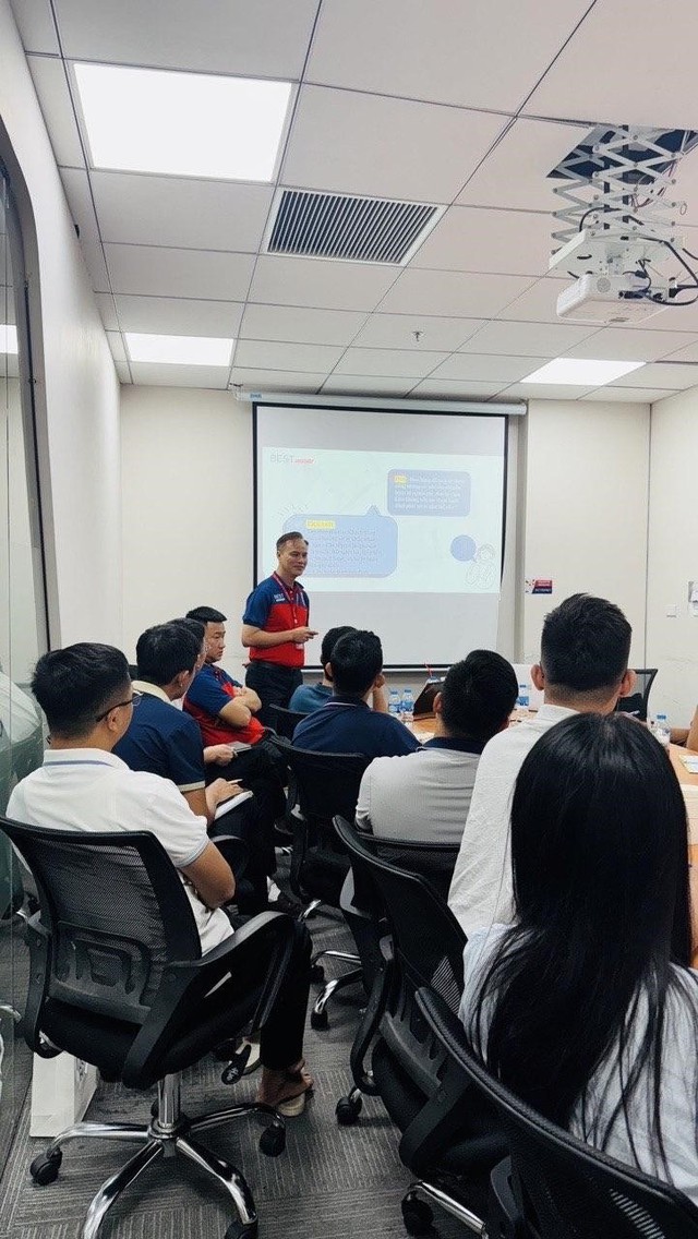 &ldquo;Trụ cột&rdquo; dịch vụ kh&aacute;ch h&agrave;ng v&agrave; &ldquo;triết l&yacute; tấm gương&rdquo; tại Best Express - Ảnh 2.