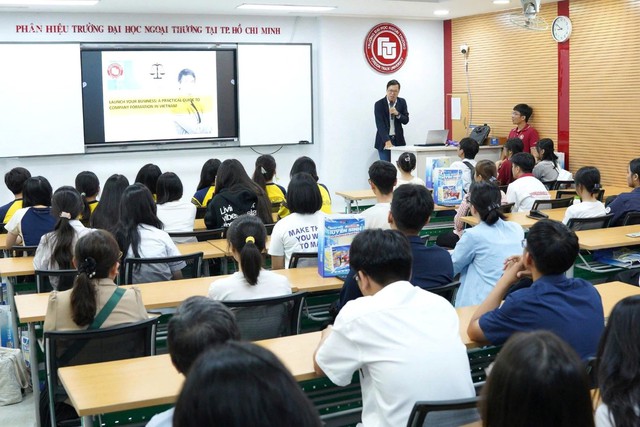 &ldquo;Ng&agrave;y hội tuyển sinh &ndash; Con đường ra biển lớn&rdquo; năm 2026: Nơi khởi đầu của một h&agrave;nh tr&igrave;nh mới - Ảnh 4.