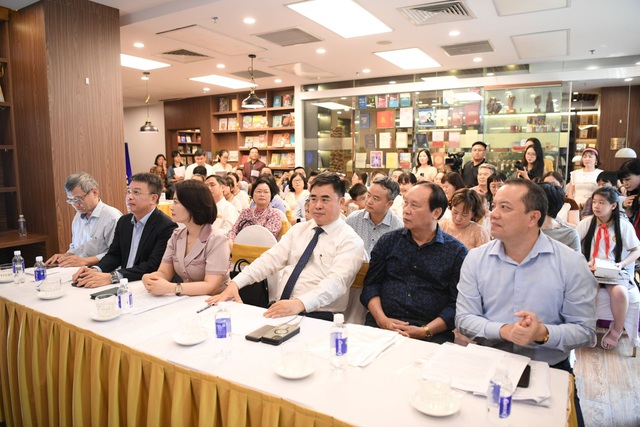 Khởi động dự &aacute;n 1.000 thư viện tri thức cho học sinh- Ảnh 1.