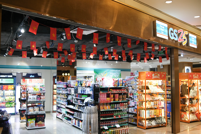 Cos&Ko Vina bắt tay GS25, khai th&ocirc;ng &ldquo;cửa ng&otilde;&rdquo; cho 23 thương hiệu K-Beauty th&acirc;m nhập thị trường Việt Nam - Ảnh 1.