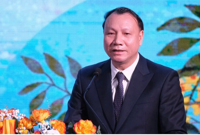 Hiệu trưởng ĐH Sư phạm H&agrave; Nội &ldquo;viết thư tay săn nh&acirc;n t&agrave;i&rdquo;, tuyển thẳng cả học sinh lớp 11 - Ảnh 2.