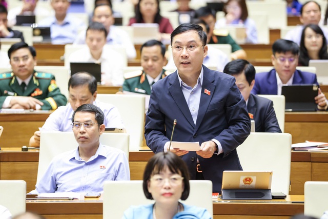 Gi&aacute; nh&agrave; gấp 30 lần thu nhập, ĐBQH đề nghị siết t&iacute;n dụng bất động sản đầu cơ- Ảnh 1.