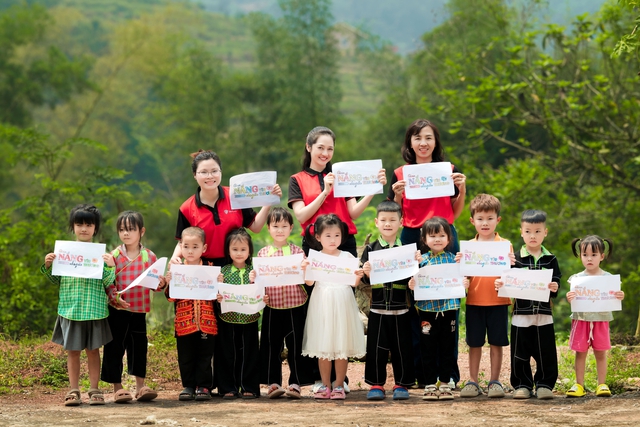 Khoảnh khắc đặc biệt trong h&agrave;nh tr&igrave;nh nghệ thuật của ca sĩ Bảo Anh - Ảnh 1.