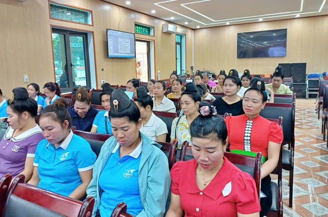 N&acirc;ng cao nhận thức ph&aacute;p luật về th&ocirc;ng tin mạng cho người d&acirc;n v&ugrave;ng cao Điện Bi&ecirc;n- Ảnh 1.