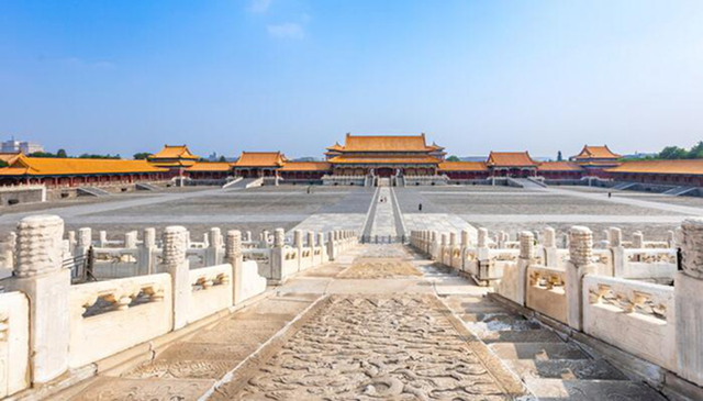 Tử Cấm Th&agrave;nh kh&ocirc;ng một b&oacute;ng c&acirc;y, nguy&ecirc;n nh&acirc;n chẳng ai ngờ - Ảnh 2.