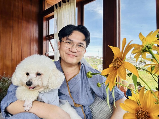 Nam MC "hot" tr&ecirc;n c&aacute;c gameshow truyền h&igrave;nh, tuổi trung ni&ecirc;n vẫn độc th&acirc;n, chăm chỉ l&agrave;m việc thiện- Ảnh 7.