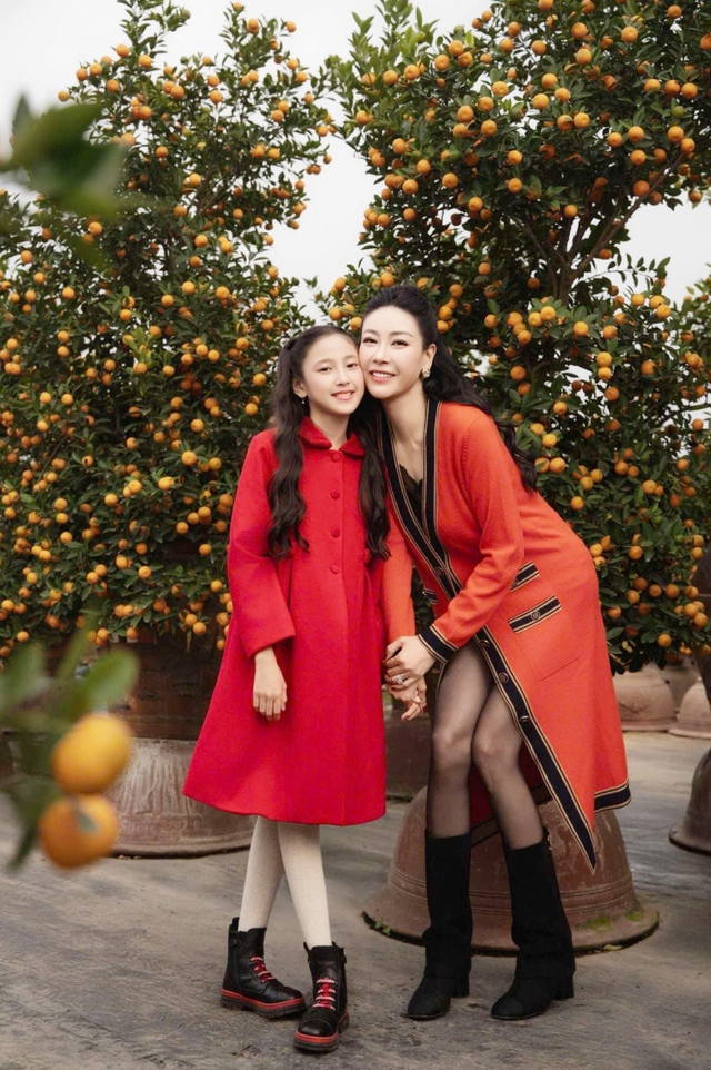 Cuộc sống ở tuổi 50 của người đẹp duy nhất đăng quang Hoa hậu Việt Nam khi mới 16 tuổi- Ảnh 8.