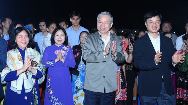 Đ&aacute;p ứng y&ecirc;u cầu đổi mới tổ chức v&agrave; hoạt động của MTTQ Việt Nam trong giai đoạn mới- Ảnh 2.