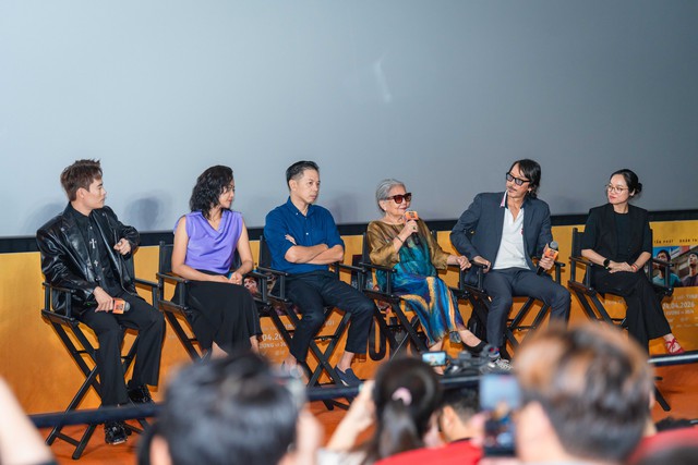 NSƯT L&ecirc; Thiện g&acirc;y bất ngờ khi đu d&acirc;y tr&ecirc;n cao, đ&oacute;ng cảnh mạo hiểm ở tuổi 81 - Ảnh 3.