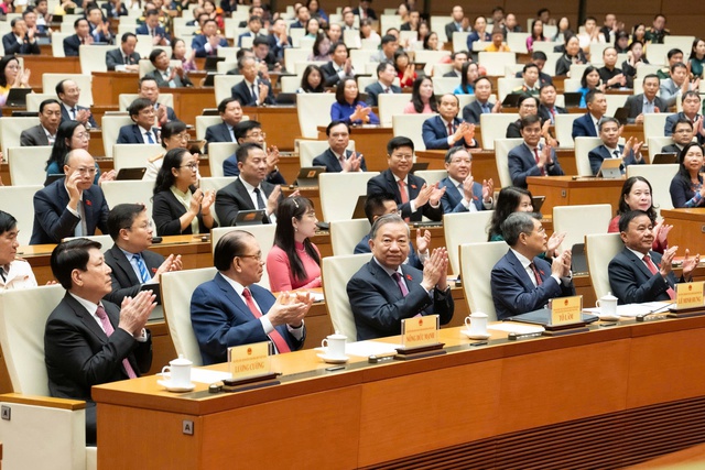 Dấu ấn Kỳ họp thứ Nhất: Kiện to&agrave;n nh&acirc;n sự cấp cao, bước khởi đầu mang t&iacute;nh quyết định - Ảnh 1.