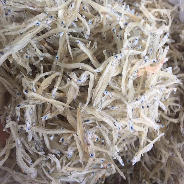 Đặc sản qu&yacute; mỗi năm chỉ c&oacute; một m&ugrave;a, rất gi&agrave;u canxi, từ gi&agrave; tới trẻ ai cũng m&ecirc; - Ảnh 4.