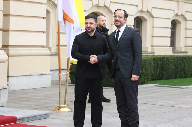 EU c&ograve;n nhiều việc phải l&agrave;m sau khi th&ocirc;ng qua khoản vay 90 tỷ Euro cho Ukraine - Ảnh 1.