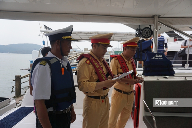 Gia Lai: Kiểm tra an to&agrave;n c&aacute;c phương tiện, tuyến du lịch đường thủy nội địa- Ảnh 3.