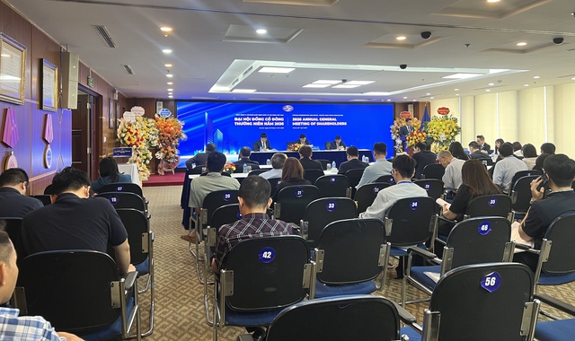 Vinaconex l&agrave;m r&otilde; thương vụ ngh&igrave;n tỷ Viwaseen, h&eacute; lộ chiến lược mở rộng sang hạ tầng m&ocirc;i trường- Ảnh 1.