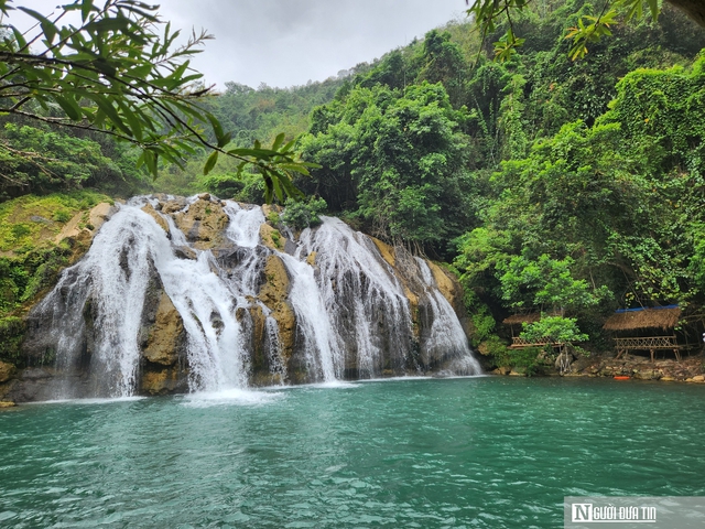 Ngắm m&acirc;y tr&ecirc;n đỉnh Sa M&ugrave;, trải nghiệm th&aacute;c T&agrave; Pu&ocirc;ng tuyệt đẹp giữa n&uacute;i rừng Quảng Trị- Ảnh 7.