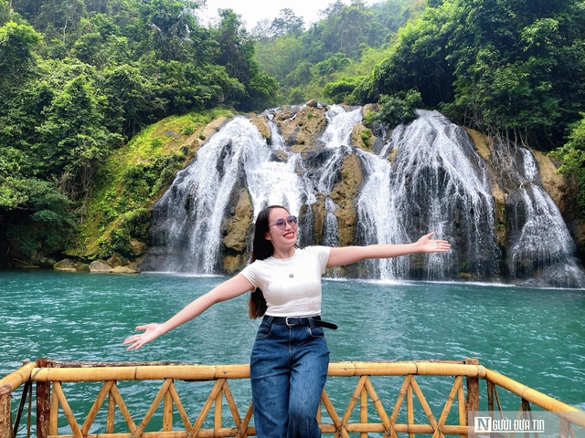 Ngắm m&acirc;y tr&ecirc;n đỉnh Sa M&ugrave;, trải nghiệm th&aacute;c T&agrave; Pu&ocirc;ng tuyệt đẹp giữa n&uacute;i rừng Quảng Trị- Ảnh 10.