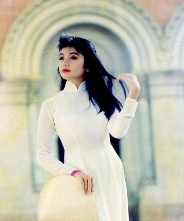 "Mỹ nh&acirc;n h&agrave;ng đầu những năm 90", cuộc sống b&igrave;nh dị sau 37 năm đăng quang Hoa hậu - Ảnh 5.