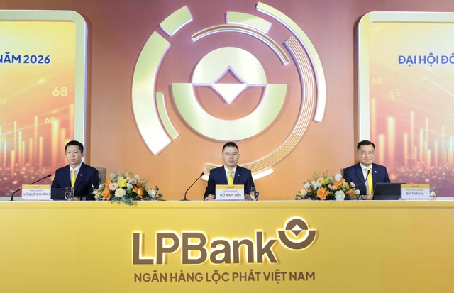 ĐHĐCĐ LPBank: C&acirc;n bằng b&agrave;i to&aacute;n chia cổ tức cao trong khi theo đuổi tăng trưởng &ldquo;chất&rdquo;- Ảnh 1.