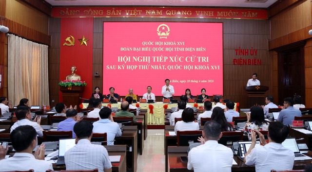 Sẽ xem x&eacute;t tổng thể ch&iacute;nh s&aacute;ch với c&aacute;n bộ cấp x&atilde; trong đề &aacute;n cải c&aacute;ch tiền lương- Ảnh 2.