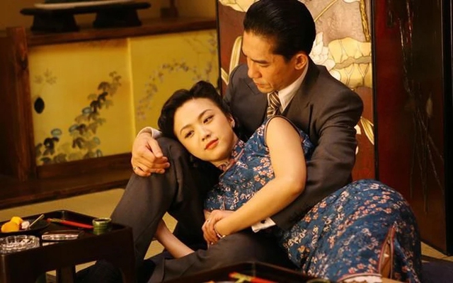 Nữ diễn vi&ecirc;n phim Sắc giới mang bầu ở tuổi 47 - Ảnh 3.