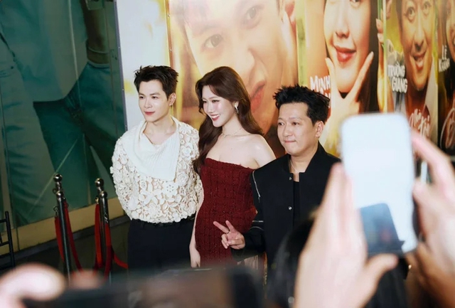 Diện mạo xinh đẹp chuẩn "nữ thần" của diễn vi&ecirc;n Th&uacute;y Ng&acirc;n trong tiệc sinh nhật ri&ecirc;ng tư - Ảnh 4.