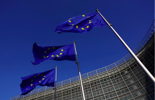 Năm quốc gia EU k&ecirc;u gọi đ&aacute;nh thuế lợi nhuận bất ngờ đối với c&aacute;c c&ocirc;ng ty năng lượng - Ảnh 1.