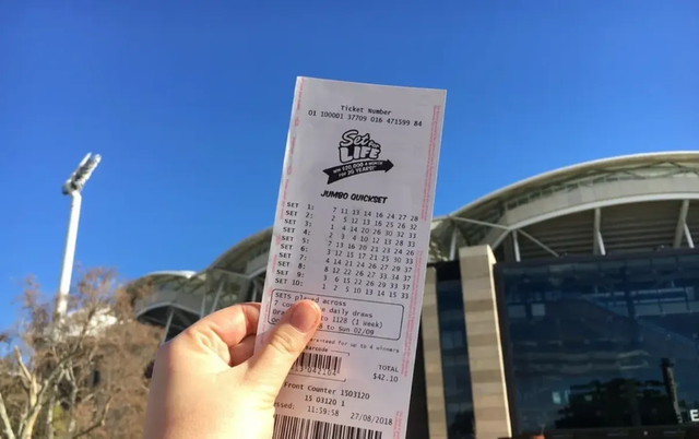 Trúng số độc đắc 126 tỷ đồng, vận may bất ngờ đẩy cả gia đình vào chuỗi bi kịch đau thương- Ảnh 1. Trúng số độc đắc 126 tỷ đồng, vận may bất ngờ đẩy cả gia đình vào chuỗi bi kịch đau thương- Ảnh 1.