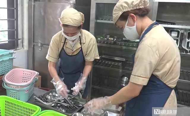 Đ&agrave; Nẵng: Trường học tăng cường &ldquo;g&aacute;c cổng&rdquo;, giữ an to&agrave;n bữa ăn học đường- Ảnh 2.