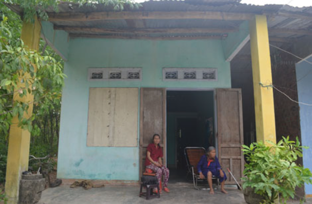 Người đ&agrave;n b&agrave; &ldquo;thức trắng đ&ecirc;m&rdquo; hơn 30 năm v&agrave; b&iacute; ẩn ph&iacute;a sau g&acirc;y sốc - Ảnh 2.