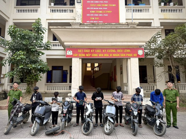 C&ocirc;ng an cảnh b&aacute;o t&igrave;nh trạng học sinh "độ" xe điện chạy 90km/h- Ảnh 1.