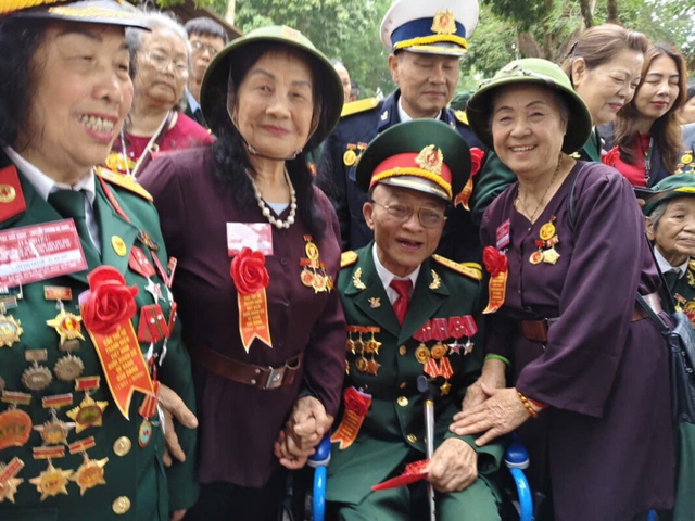 L&ecirc; Xu&acirc;n Ni&ecirc;m: Người thương binh viết tiếp sử v&agrave;ng bằng bước ch&acirc;n kh&ocirc;ng mỏi  - Ảnh 2.