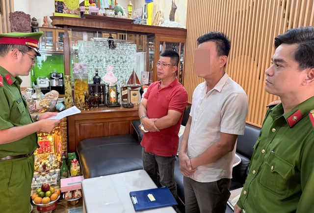 Bắt đối tượng lừa người quen g&oacute;p vốn mua đất rồi chiếm đoạt 2,7 tỷ đồng - Ảnh 1.