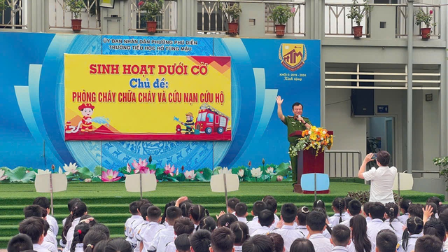 Tăng cường tuyên truyền phòng cháy chữa cháy cho học sinh tiểu học: Nền tảng xây dựng ý thức an toàn từ sớm - Ảnh 1.
