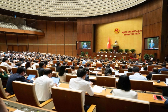 Quốc hội phê chuẩn, bổ nhiệm 8 Thẩm phán Tòa án nhân dân tối cao - Ảnh 1.