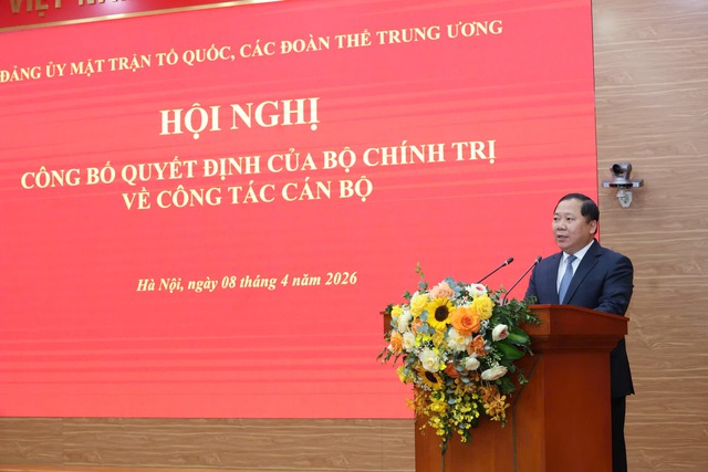 Ông Nguyễn Phi Long làm Phó Bí thư Thường trực Đảng ủy Mặt trận Tổ quốc, các đoàn thể Trung ương - Ảnh 3.