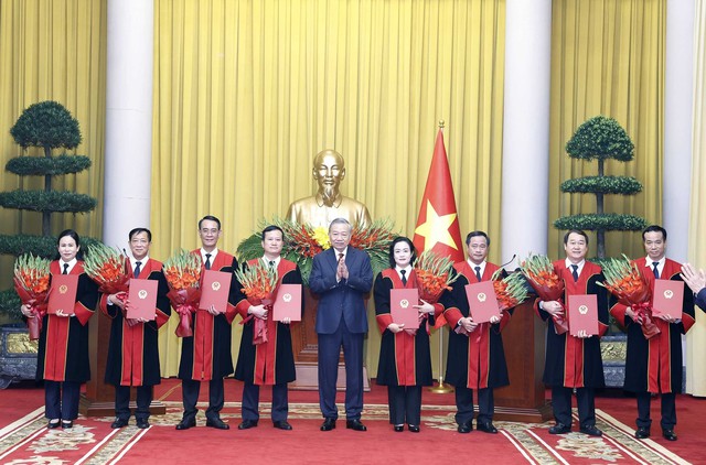 Kh&ocirc;ng để bất kỳ &aacute;p lực n&agrave;o chi phối hoạt động x&eacute;t xử- Ảnh 1.