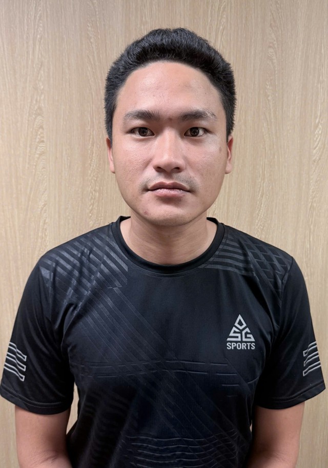 Bắt đối tượng d&ugrave;ng ch&igrave;a kh&oacute;a dự ph&ograve;ng trộm xe &ocirc; t&ocirc; đ&atilde; b&aacute;n rồi mang đi cầm cố- Ảnh 1.