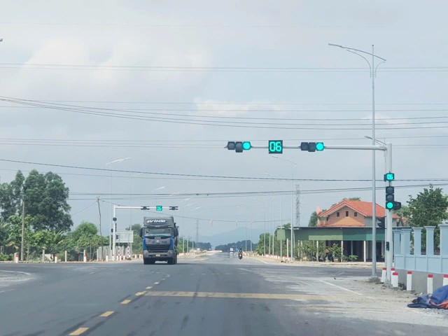 Gỡ &ldquo;n&uacute;t thắt&rdquo; cuối c&ugrave;ng, dự &aacute;n đường 447 tỷ phấn đấu về đ&iacute;ch đ&uacute;ng hẹn- Ảnh 2.